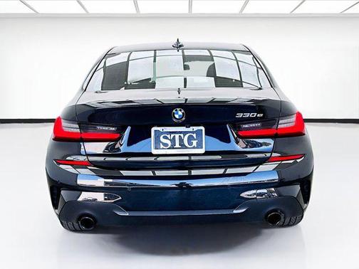 2021 BMW 330e Base