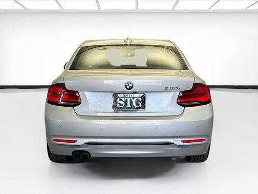2020 BMW 230 230i