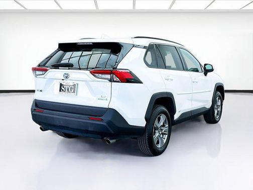 2023 Toyota RAV4 Hybrid LE