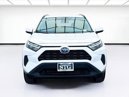 2023 Toyota RAV4 Hybrid LE