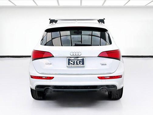 2017 Audi Q5 2.0T Premium Plus