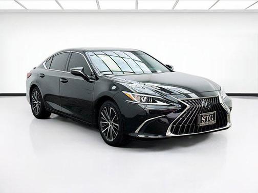 2024 Lexus ES 300h Base
