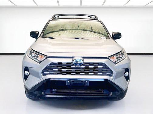 2019 Toyota RAV4 Hybrid SE