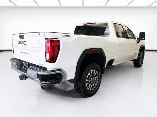 2022 GMC Sierra 2500 SLE