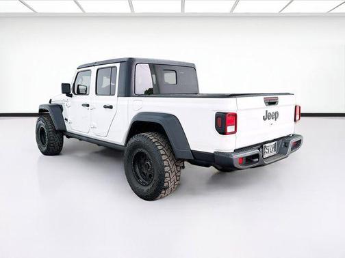 Bright White Clearcoat 2020 Jeep Gladiator Sport S