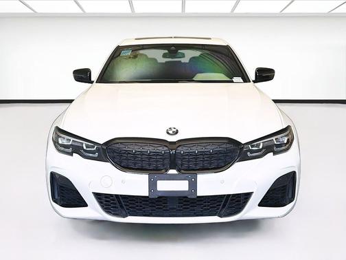 Alpine White 2022 BMW M340 M340i