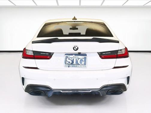 Alpine White 2022 BMW M340 M340i