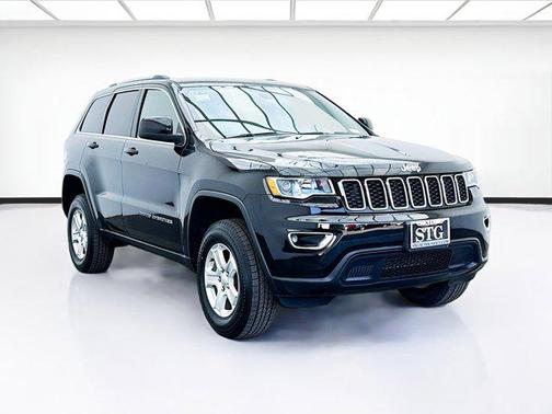 2020 Jeep Grand Cherokee Laredo
