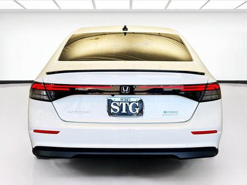 2023 Honda Accord Hybrid Base