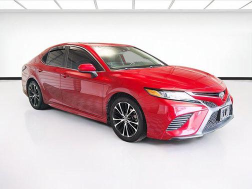 03u5 2019 Toyota Camry L