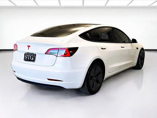 2023 Tesla Model 3 Standard Range