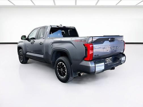 Magnetic Gray Metallic 2022 Toyota Tundra SR5