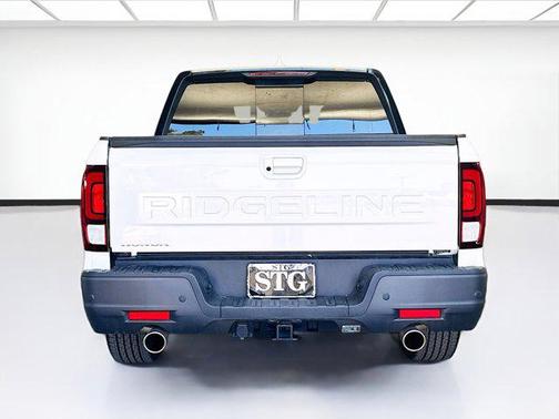 2024 Honda Ridgeline Black