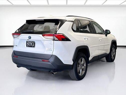 2023 Toyota RAV4 Hybrid LE