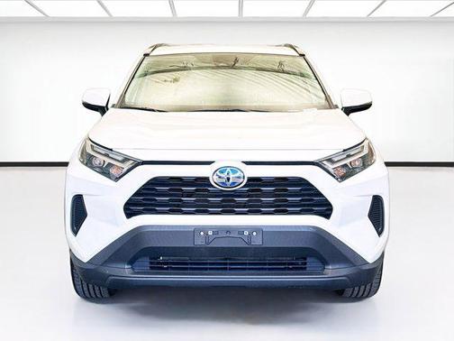 2023 Toyota RAV4 Hybrid LE