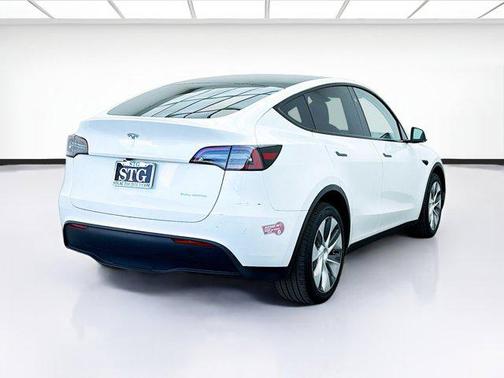 2023 Tesla Model Y Long Range Dual Motor All-Wheel Drive