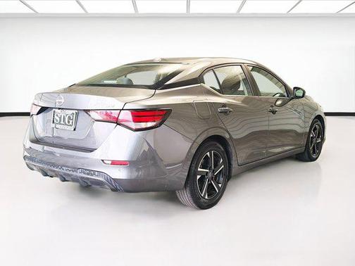 Gun Metallic 2024 Nissan Sentra SV