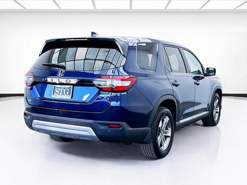 2023 Honda Pilot AWD EX-L 7 Passenger