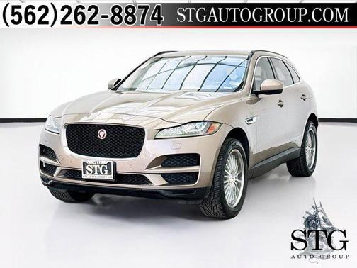Quartzite Metallic 2017 Jaguar F-PACE 35t Prestige