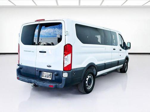 2017 Ford Transit-350 XL