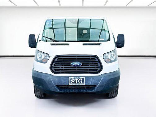 2017 Ford Transit-350 XL