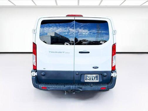 2017 Ford Transit-350 XL