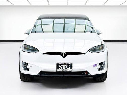 Pearl White Multi-Coat 2019 Tesla Model X Performance