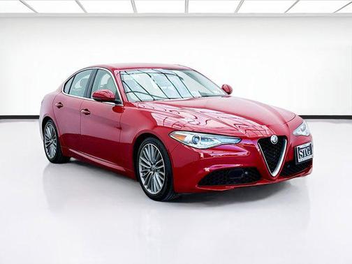 2018 Alfa Romeo Giulia Ti Lusso
