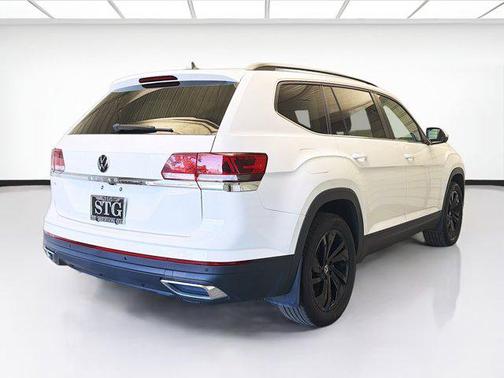2022 Volkswagen Atlas 2.0T SE w/Technology