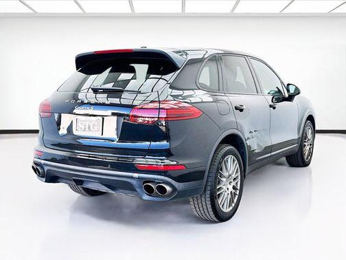 2018 Porsche Cayenne S