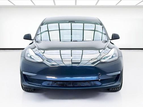 Solid Black 2021 Tesla Model 3 Standard Range Plus