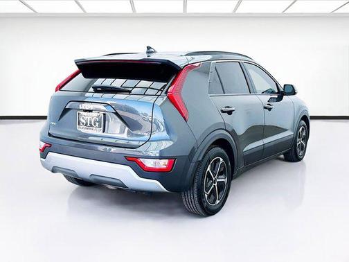 2024 Kia Niro Plug-In Hybrid EX