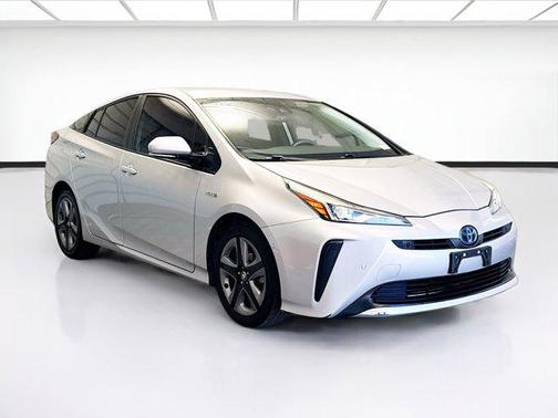 2019 Toyota Prius XLE