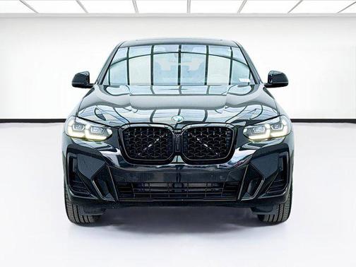 2023 BMW X4 xDrive30i