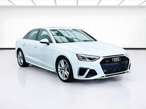 2022 Audi A4 45 S line Premium Plus