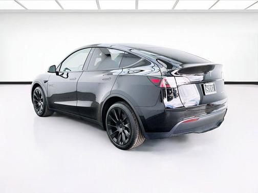 Solid Black 2023 Tesla Model Y Long Range Dual Motor All-Wheel Drive