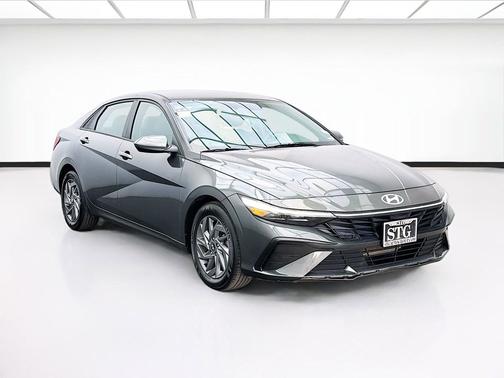 Amazon Gray 2024 Hyundai ELANTRA SEL