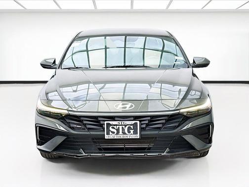 Amazon Gray 2024 Hyundai ELANTRA SEL