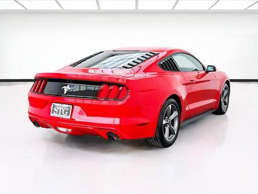 2017 Ford Mustang V6