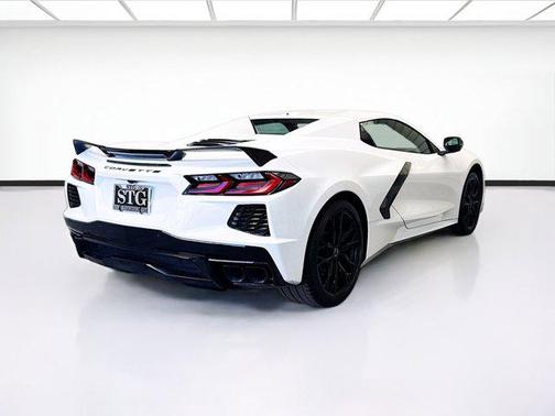 2024 Chevrolet Corvette Stingray w/2LT