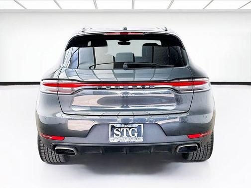 Volcano Grey Metallic 2021 Porsche Macan Macan S