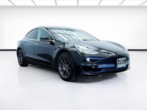 Solid Black 2019 Tesla Model 3 Standard Range