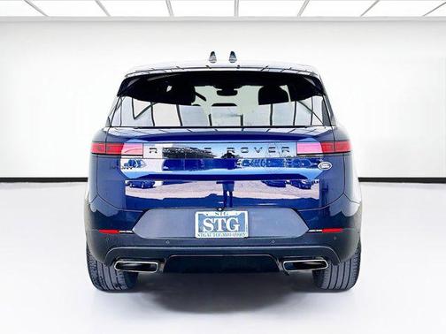 2023 Land Rover Range Rover Sport SE