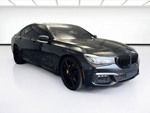 2016 BMW 740 740i