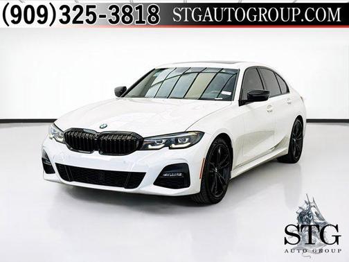 Alpine White 2022 BMW 330 330i