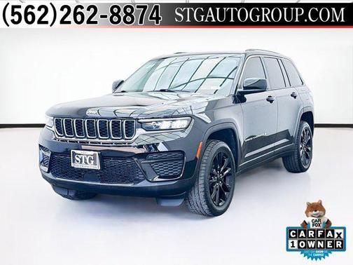 2023 Jeep Grand Cherokee Laredo