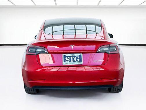 2022 Tesla Model 3 Long Range