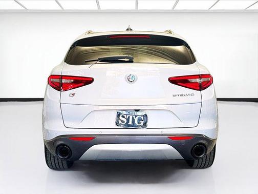 2022 Alfa Romeo Stelvio Ti