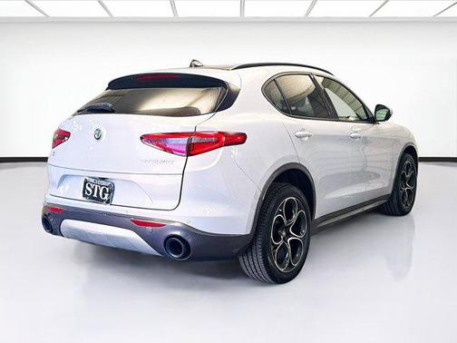 2022 Alfa Romeo Stelvio Ti