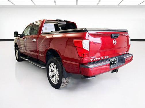 2016 Nissan Titan XD SL